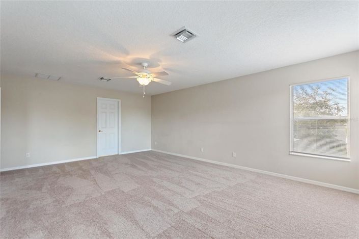 Image No.26-5 Bed Property for sale