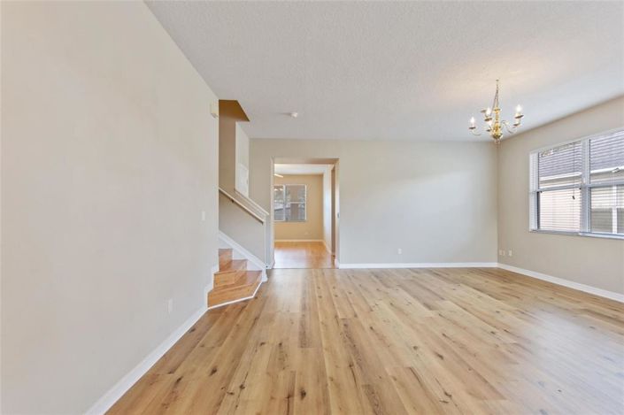 Image No.4-5 Bed Property for sale