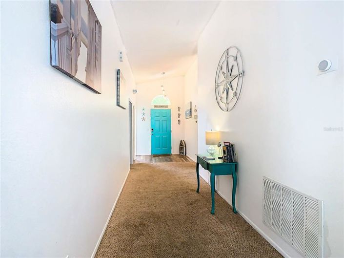 Image No.4-4 Bed Property for sale