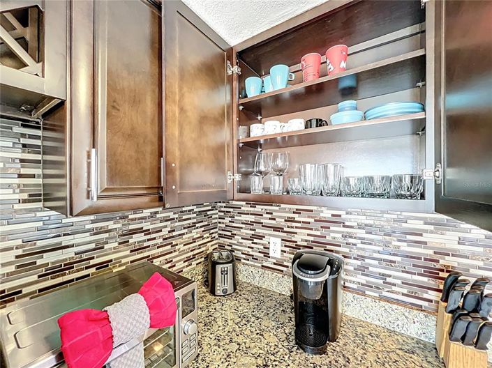 Image No.17-2 Bed Property for sale