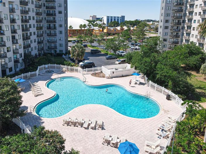 Image No.41-2 Bed Property for sale