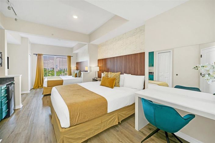 Image No.14-2 Bed Property for sale