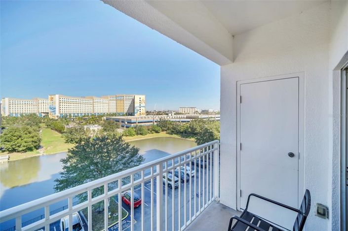 Image No.18-2 Bed Property for sale