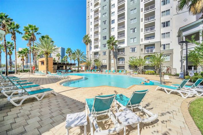 Image No.2-2 Bed Property for sale