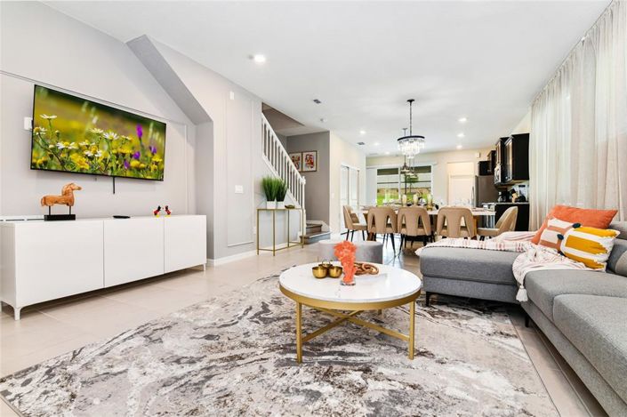 Image No.11-5 Bed Property for sale