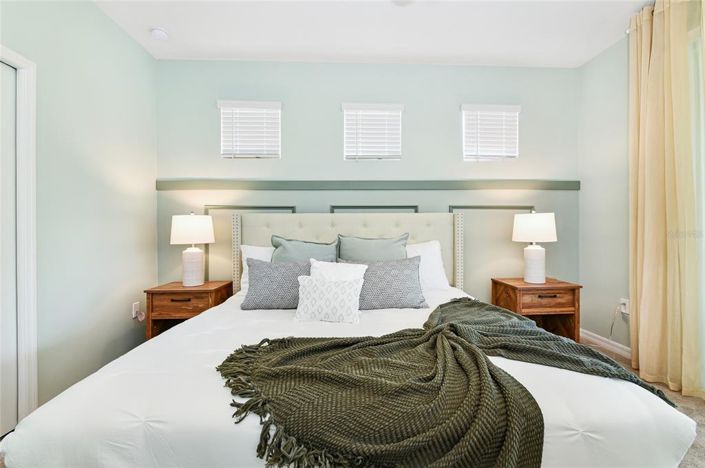 Image No.30-5 Bed Property for sale