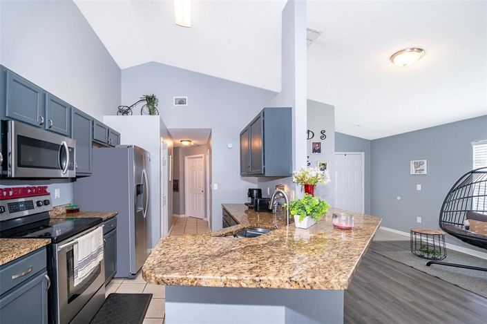 Image No.11-4 Bed Property for sale