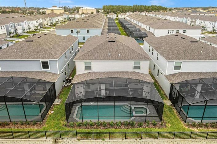 Image No.4-10 Bed Property for sale