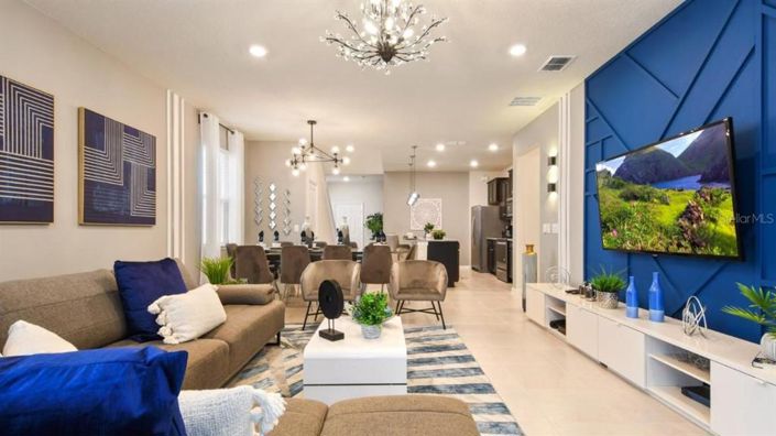 Image No.6-7 Bed Property for sale