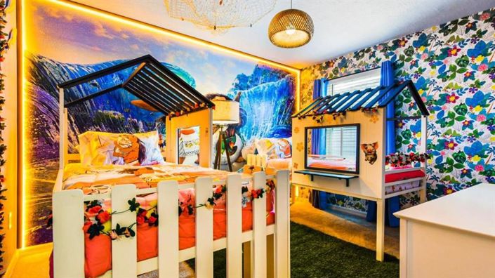 Image No.8-7 Bed Property for sale