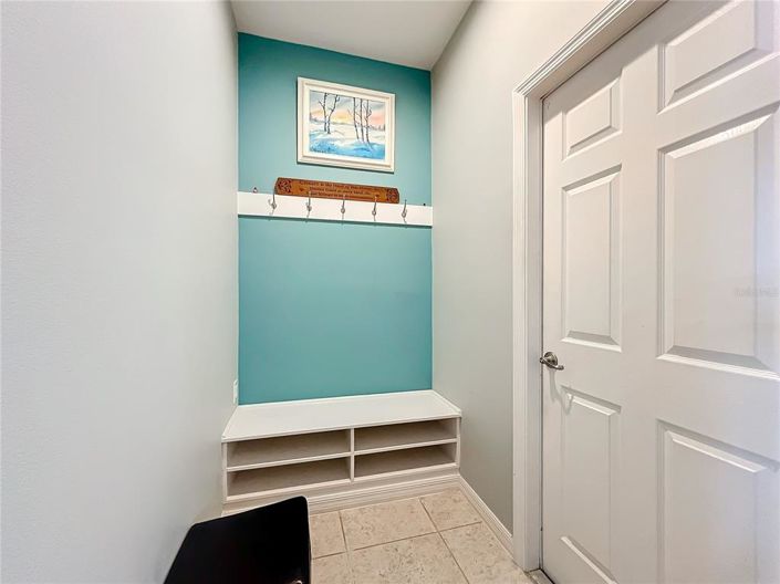 Image No.19-5 Bed Property for sale