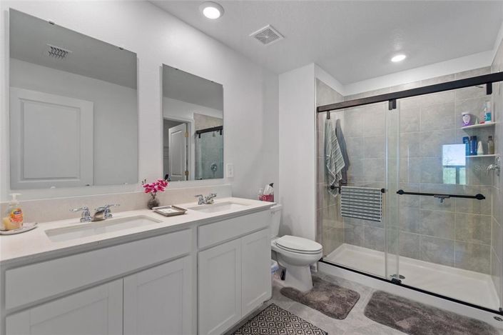 Image No.18-3 Bed Property for sale