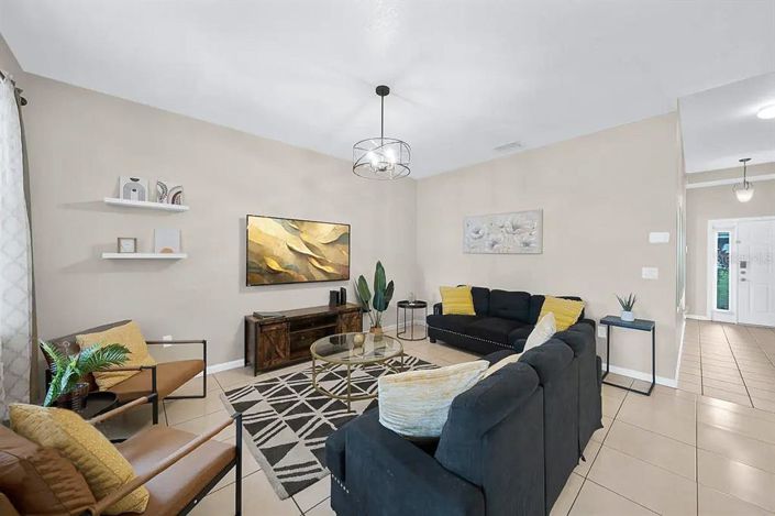 Image No.5-4 Bed Property for sale