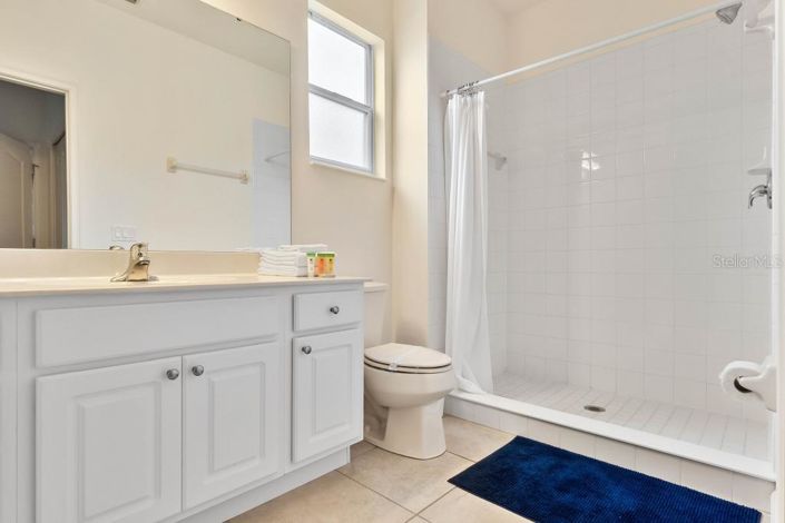 Image No.15-7 Bed Property for sale