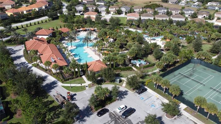 Image No.42-5 Bed Townhouse for sale