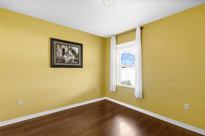 Image No.15-5 Bed Property for sale