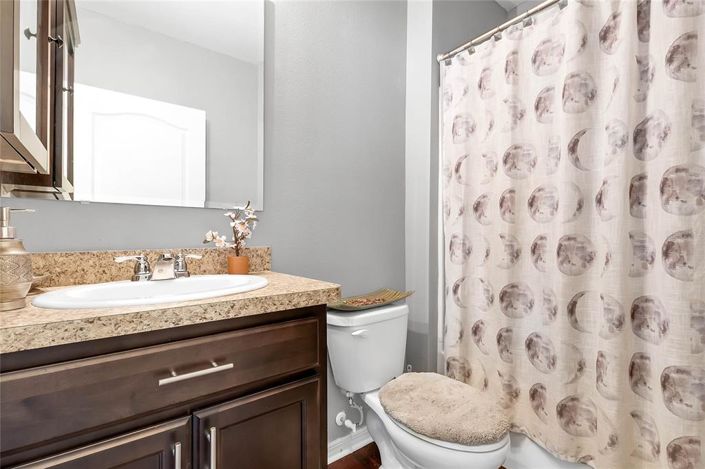 Image No.23-5 Bed Property for sale