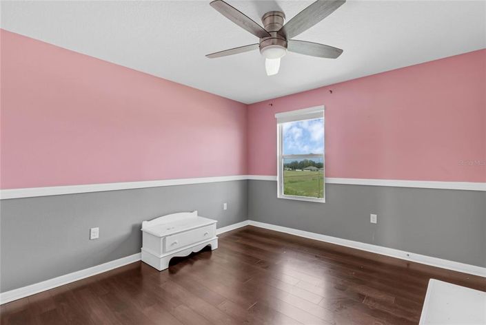 Image No.25-5 Bed Property for sale