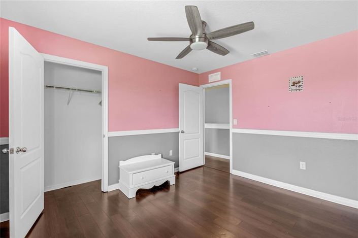 Image No.27-5 Bed Property for sale