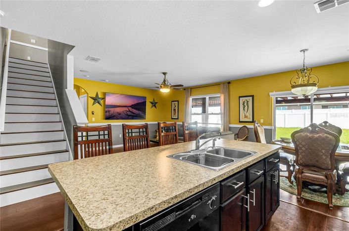 Image No.4-5 Bed Property for sale