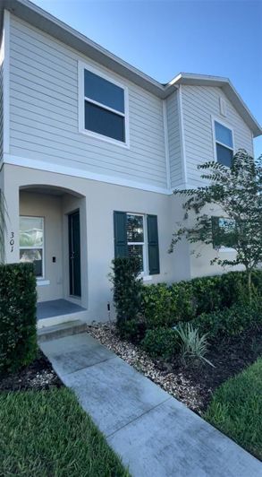 Image No.1-3 Bed Townhouse for sale