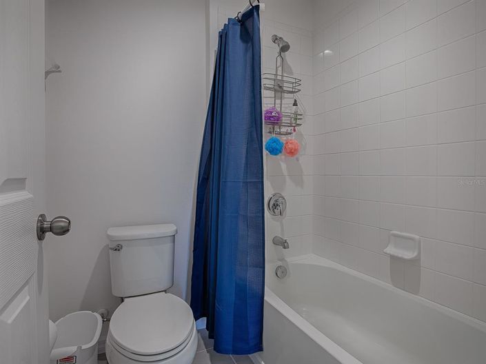 Image No.35-5 Bed Property for sale