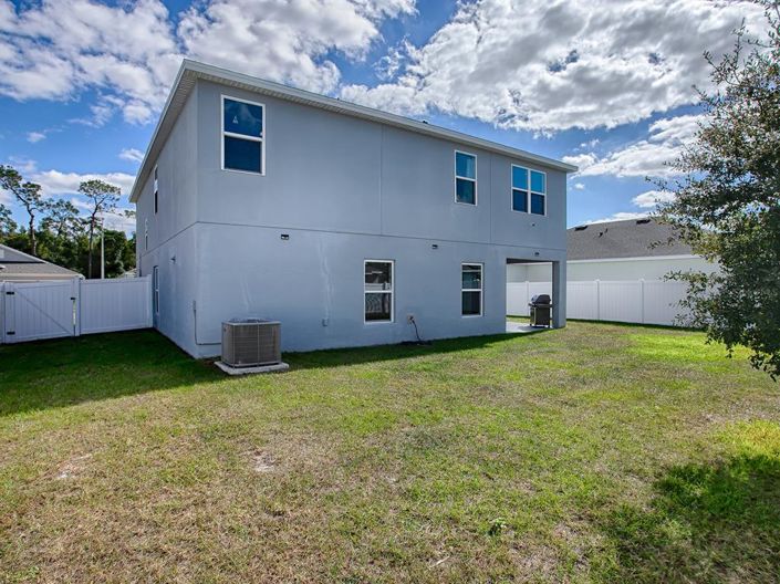 Image No.44-5 Bed Property for sale