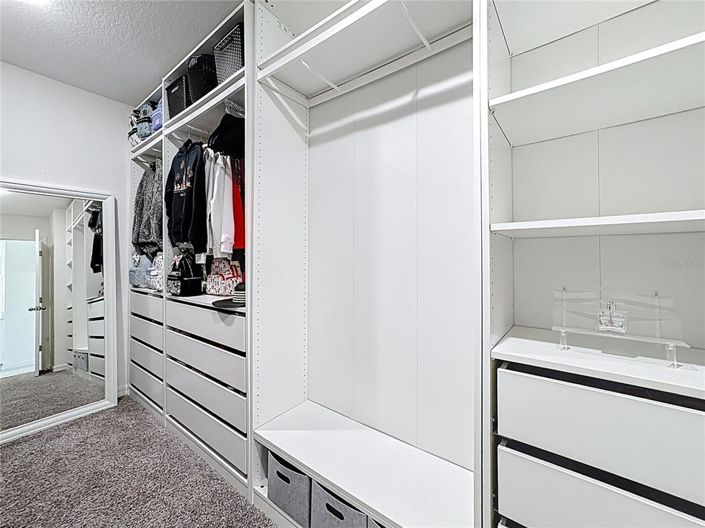 Image No.45-5 Bed Property for sale