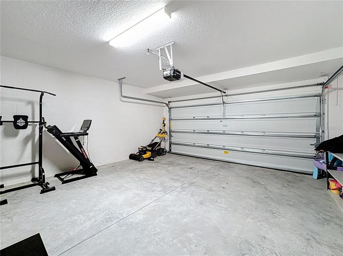 Image No.61-5 Bed Property for sale