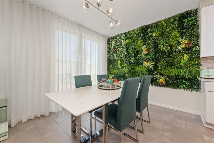 Image No.4-Propriété de 4 chambres à vendre à Davenport