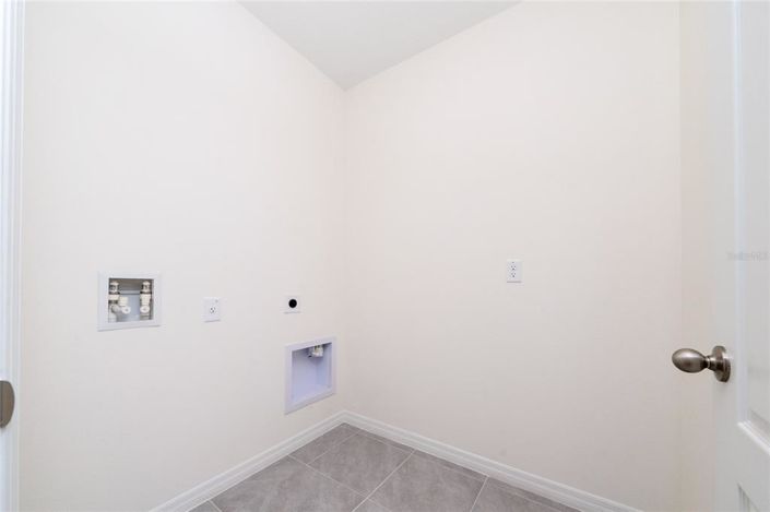 Image No.13-4 Bed Property for sale