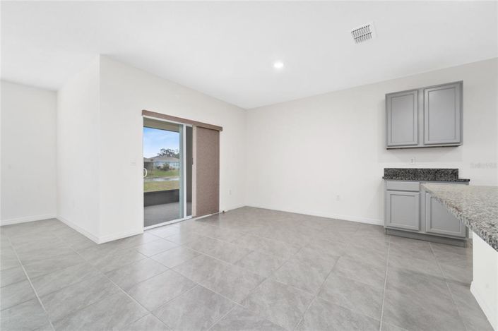 Image No.18-4 Bed Property for sale