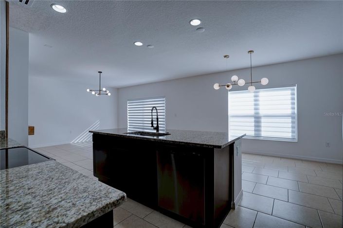 Image No.24-Propriété de 4 chambres à vendre à Davenport