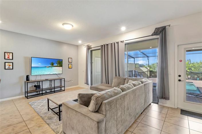 Image No.2-Maison de ville de 5 chambres à vendre à Davenport