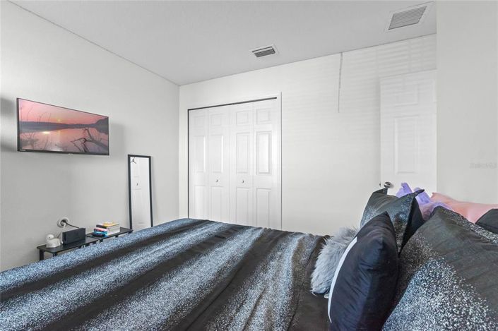 Image No.19-4 Bed Property for sale