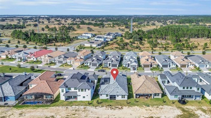 Image No.4-4 Bed Property for sale