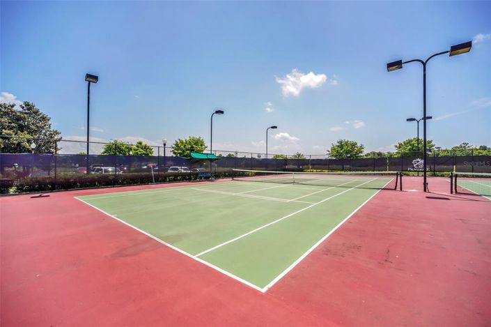 Image No.55-4 Bed Property for sale