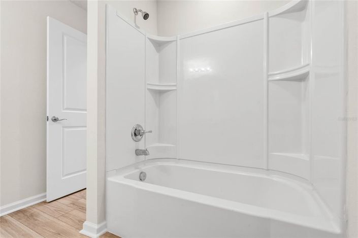 Image No.35-4 Bed Property for sale