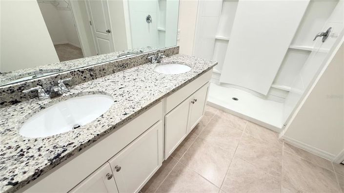 Image No.33-Propriété de 4 chambres à vendre à Davenport