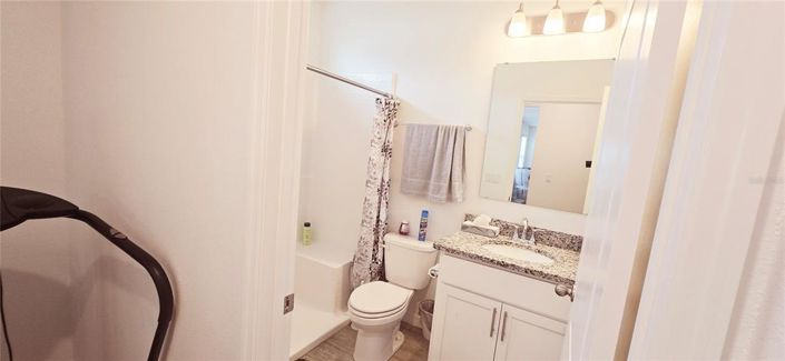 Image No.18-5 Bed Property for sale