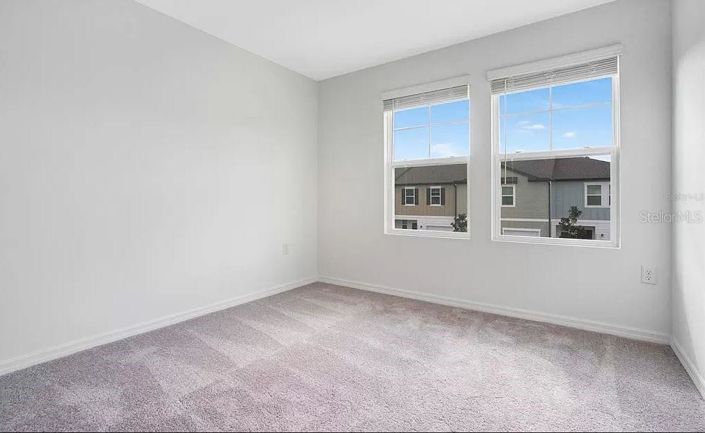 Image No.10-3 Bed Townhouse for sale