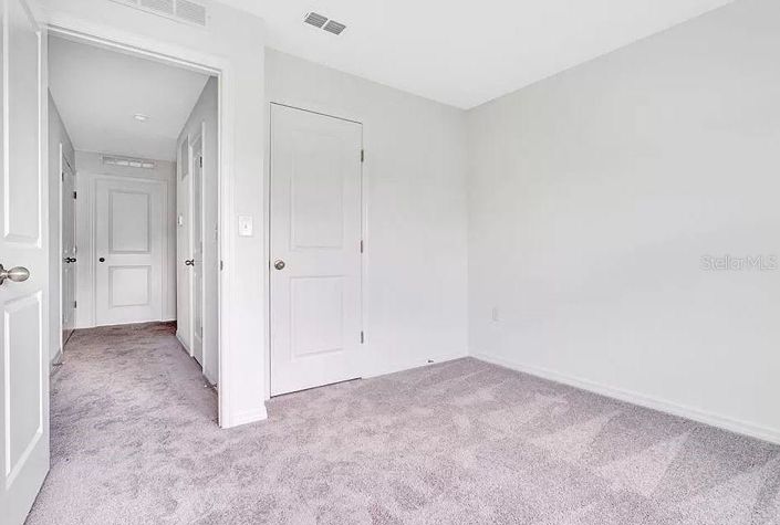 Image No.13-3 Bed Townhouse for sale