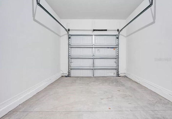 Image No.23-3 Bed Townhouse for sale