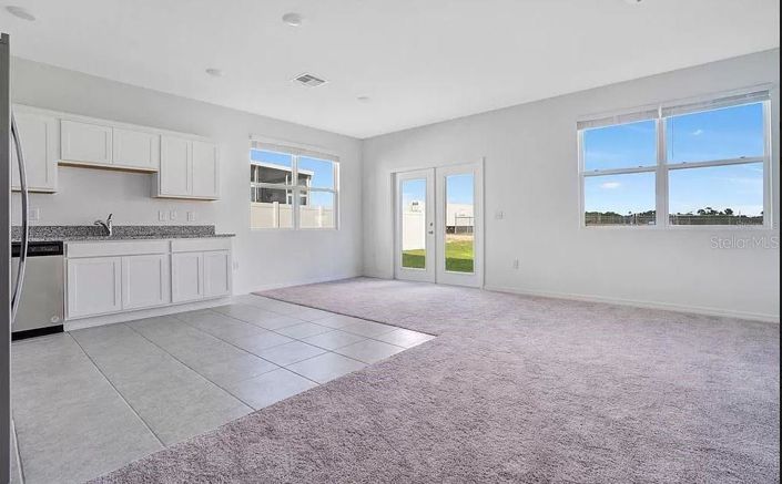 Image No.6-3 Bed Townhouse for sale