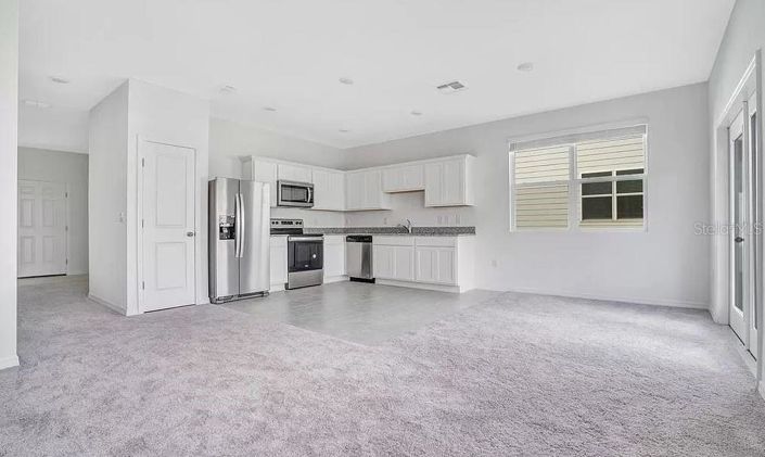 Image No.8-3 Bed Townhouse for sale