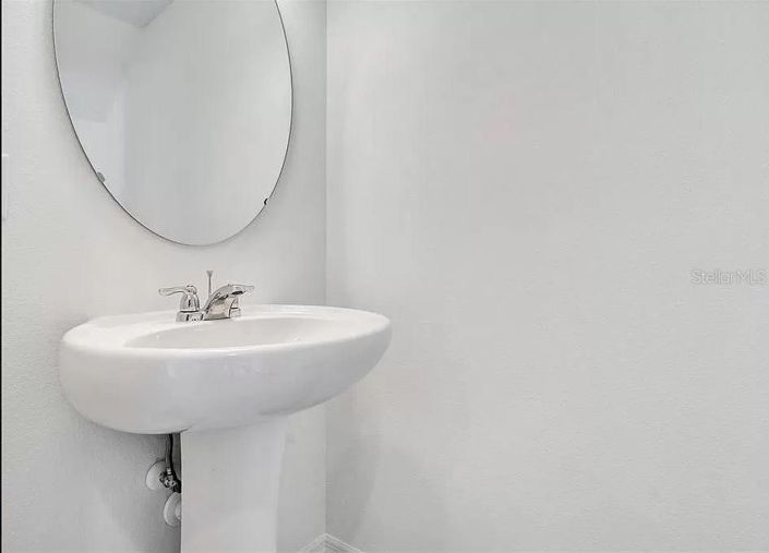 Image No.9-3 Bed Townhouse for sale