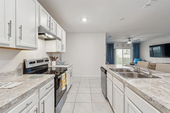 Image No.6-Propriété de 5 chambres à vendre à Davenport