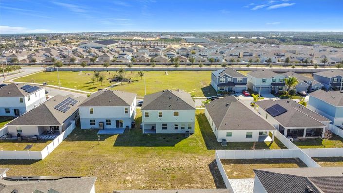 Image No.7-Propriété de 5 chambres à vendre à Davenport