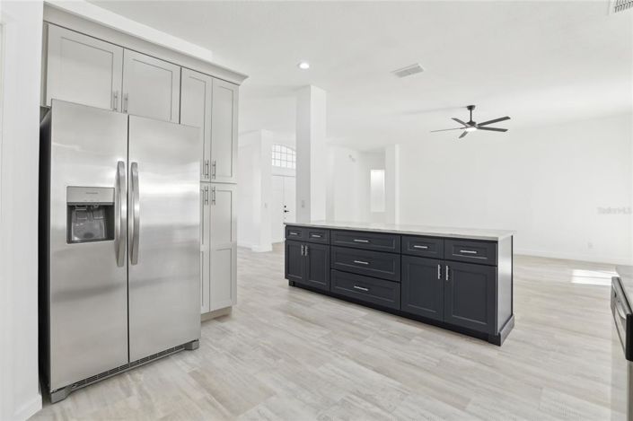 Image No.16-4 Bed Property for sale