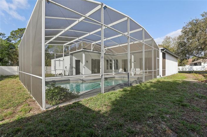 Image No.42-4 Bed Property for sale